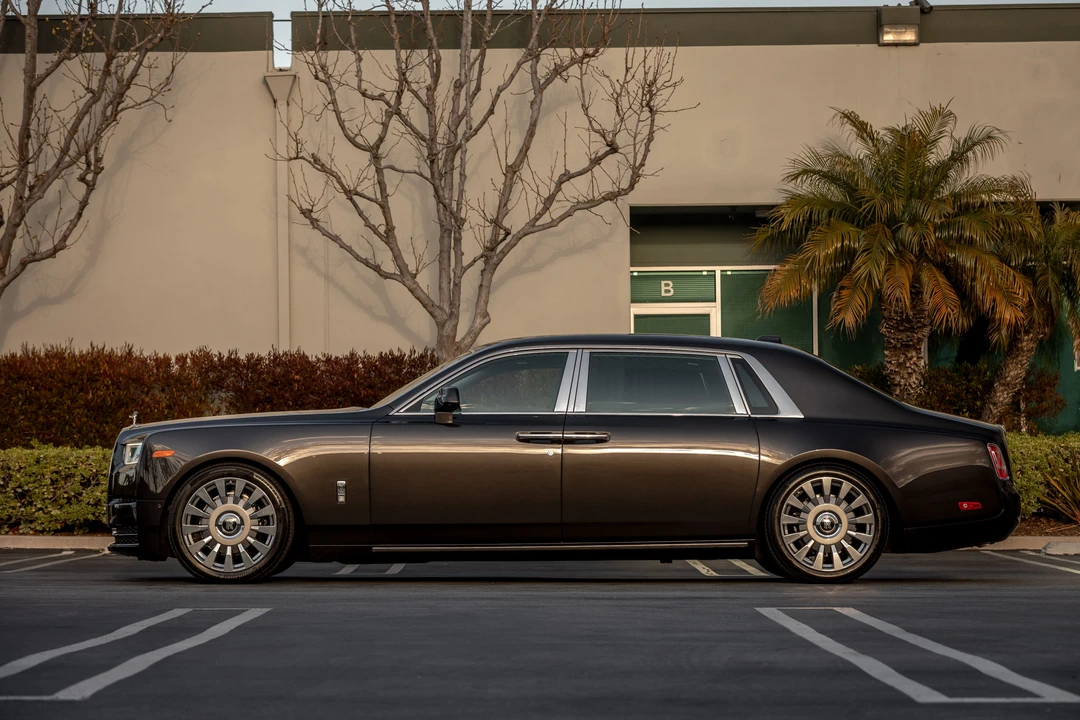 2019 Rolls-Royce Phantom VIII - Image 5 of 26