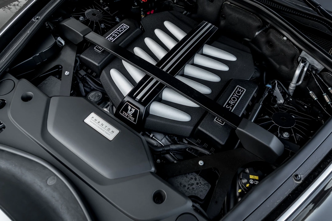 2019 Rolls-Royce Phantom VIII - Image 10 of 26
