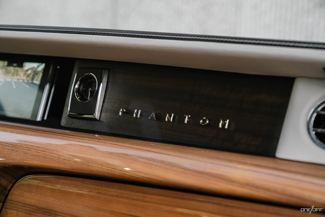 2019 Rolls-Royce Phantom VIII - Image 18 of 21