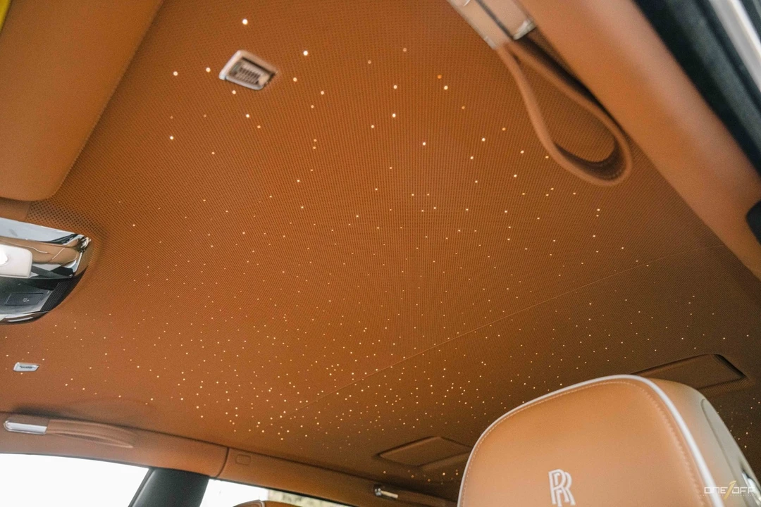 2019 Rolls-Royce Phantom VIII - Image 4 of 21