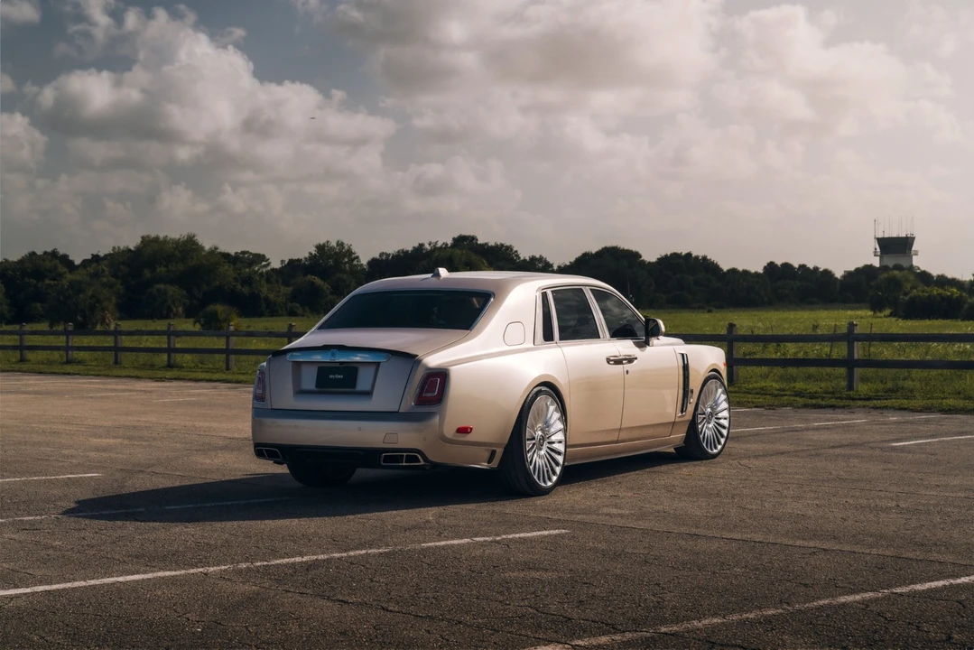 2019 Rolls-Royce Phantom VIII - Image 21 of 21