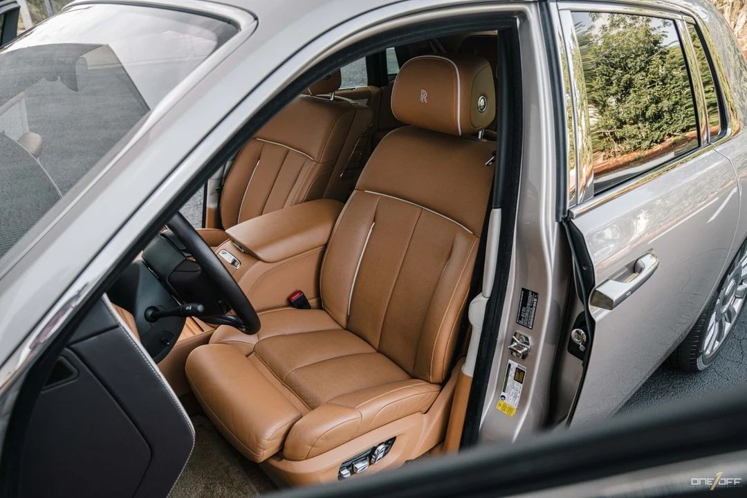 2019 Rolls-Royce Phantom VIII - Image 17 of 21