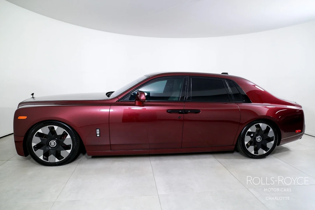 2019 Rolls-Royce Phantom VIII - Image 3 of 21