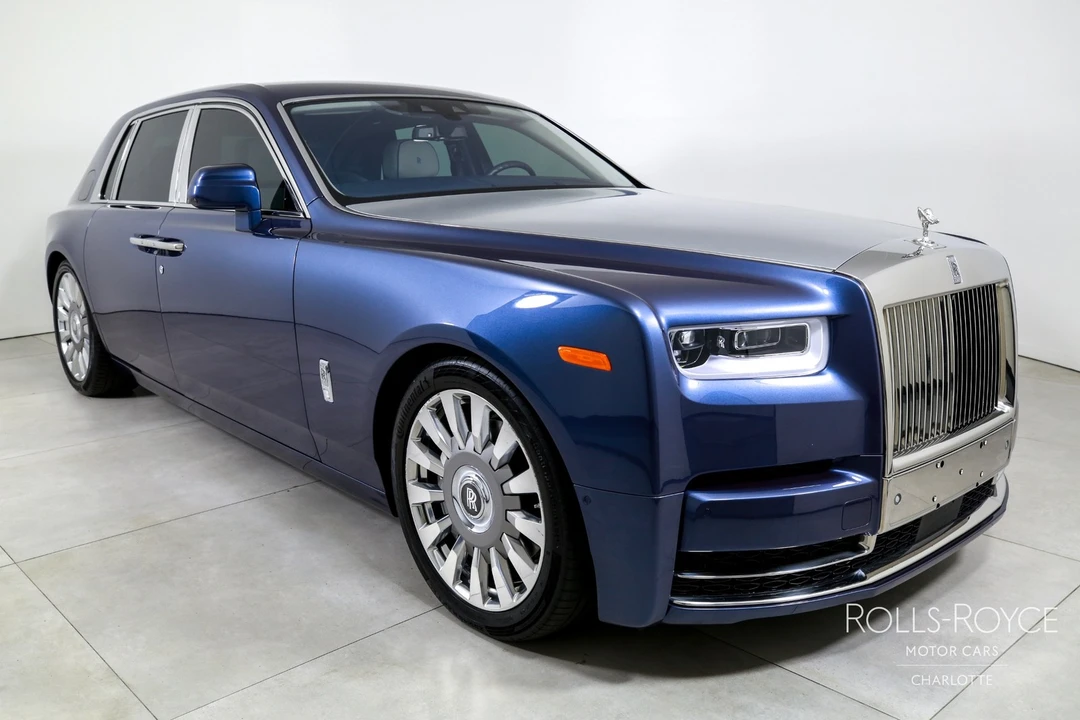 2019 Rolls-Royce Phantom VIII - Image 6 of 12