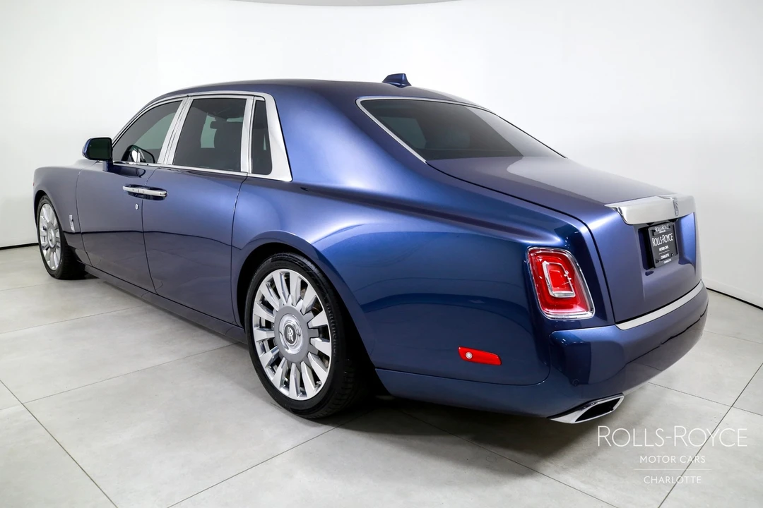 2019 Rolls-Royce Phantom VIII - Image 8 of 12