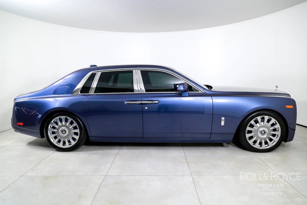 2019 Rolls-Royce Phantom VIII - Image 10 of 12
