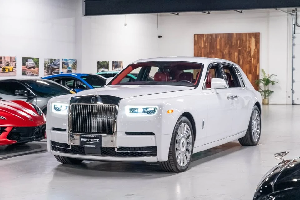 2019 Rolls-Royce Phantom VIII - Image 2 of 14