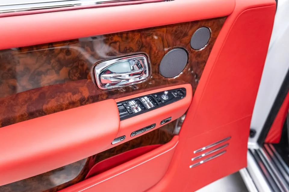 2019 Rolls-Royce Phantom VIII - Image 13 of 14