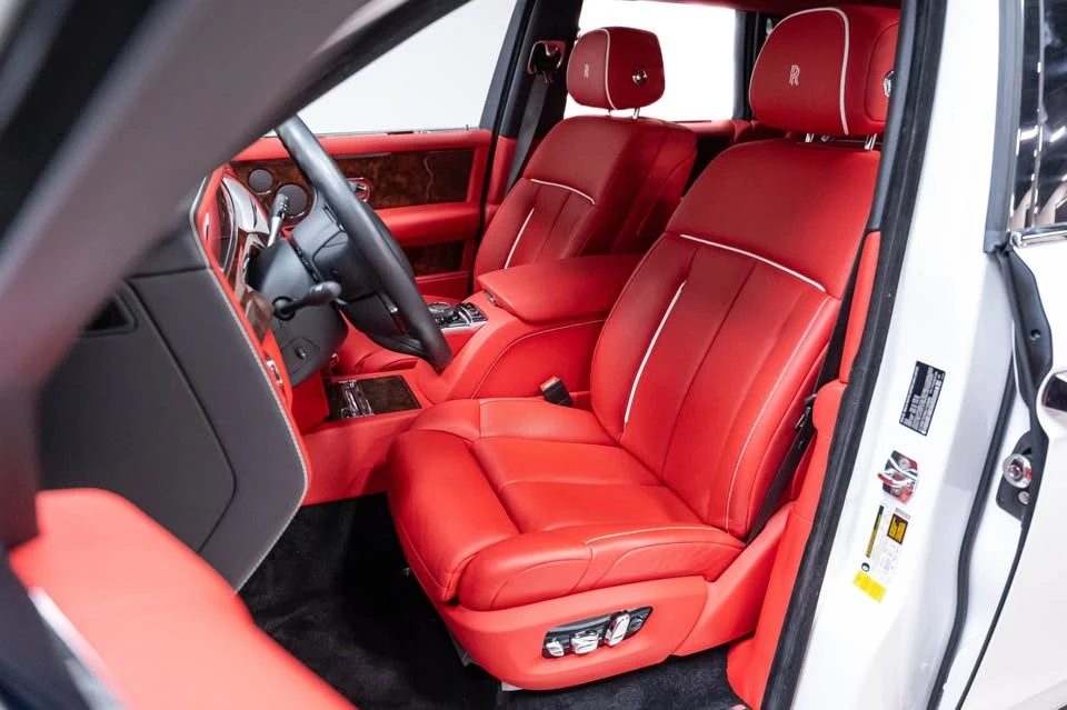 2019 Rolls-Royce Phantom VIII - Image 12 of 14