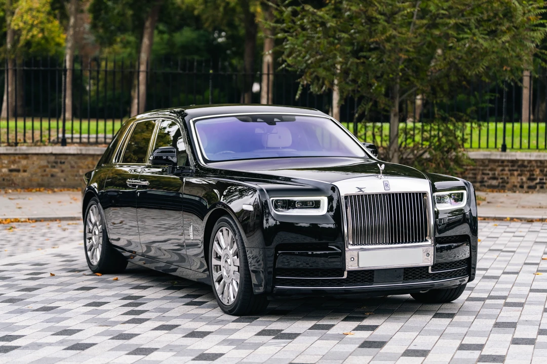 2019 Rolls-Royce Phantom VIII - Image 8 of 31
