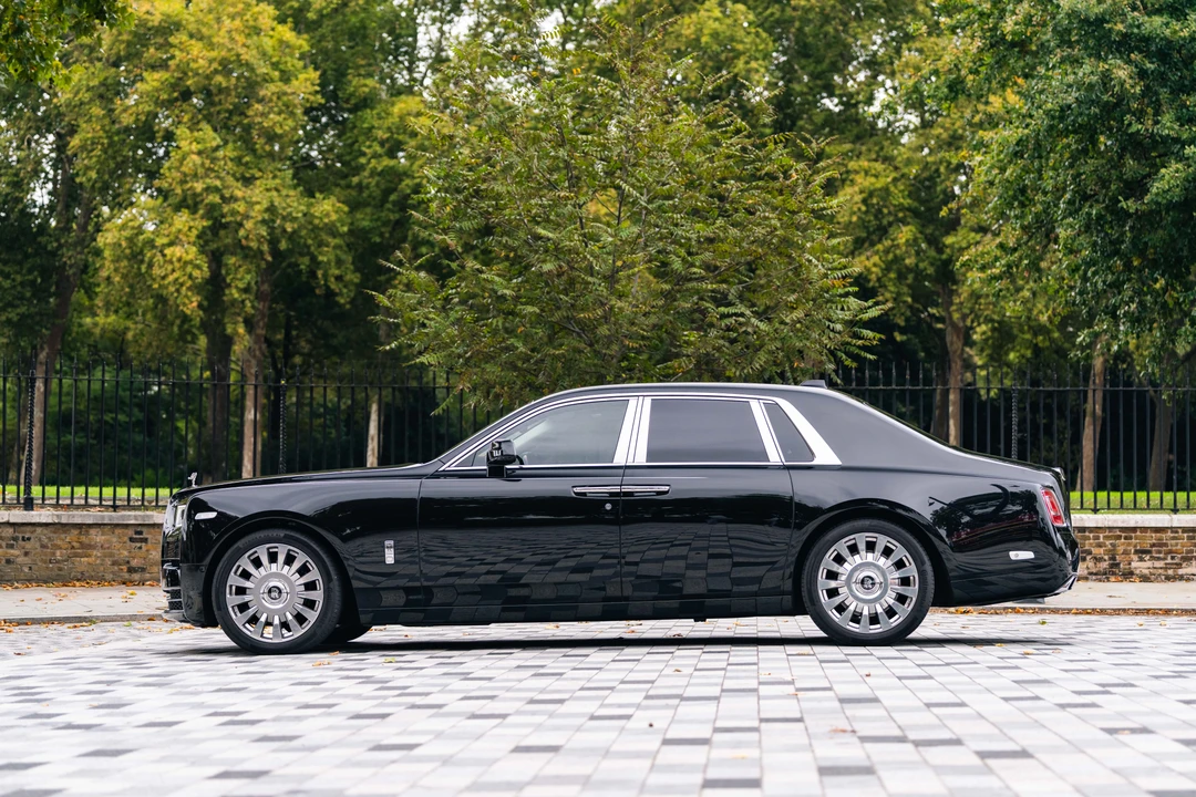 2019 Rolls-Royce Phantom VIII - Image 4 of 31