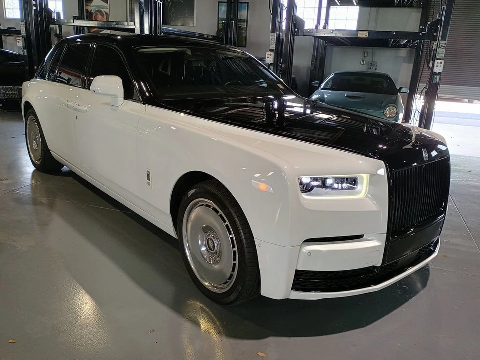 2019 Rolls-Royce Phantom VIII - Image 6 of 12