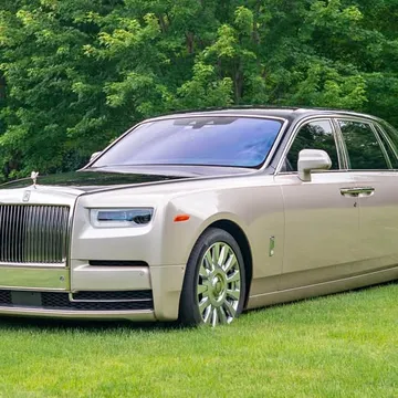 2019 Rolls-Royce Phantom Sedan 4D