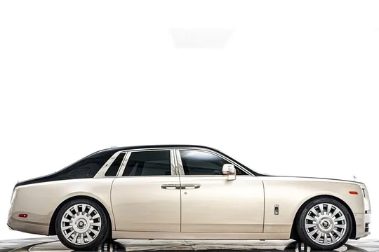 2019 Rolls-Royce Phantom