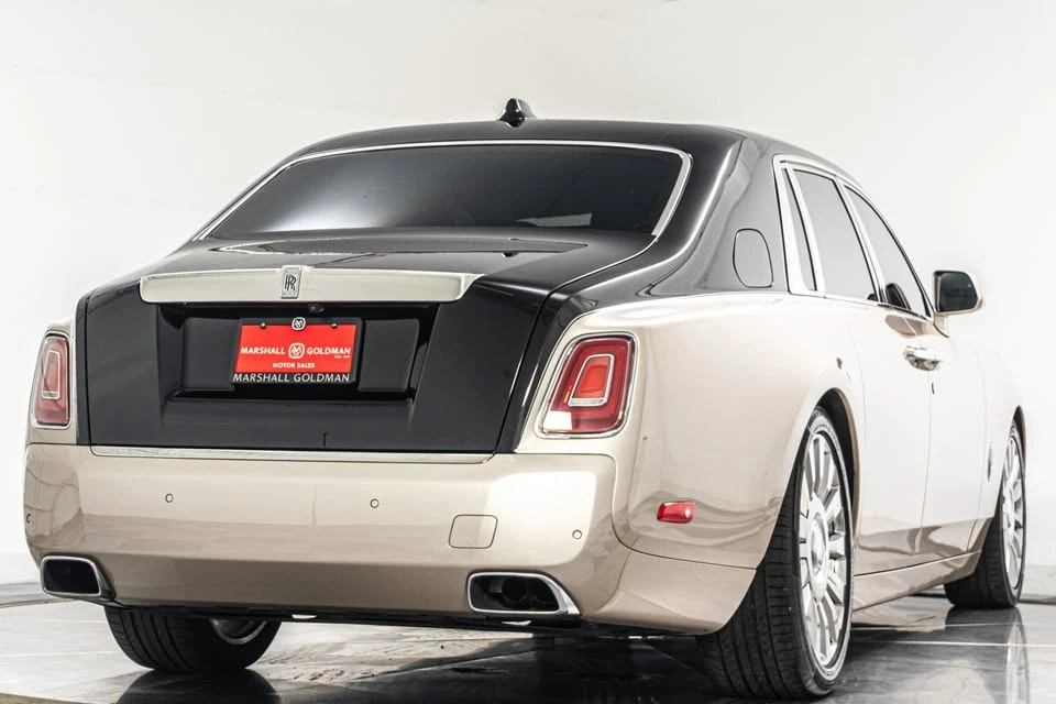 2019 Rolls-Royce Phantom VIII - Image 8 of 19