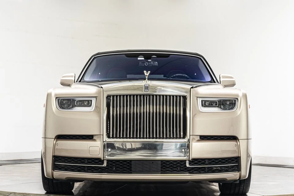 2019 Rolls-Royce Phantom VIII - Image 3 of 15