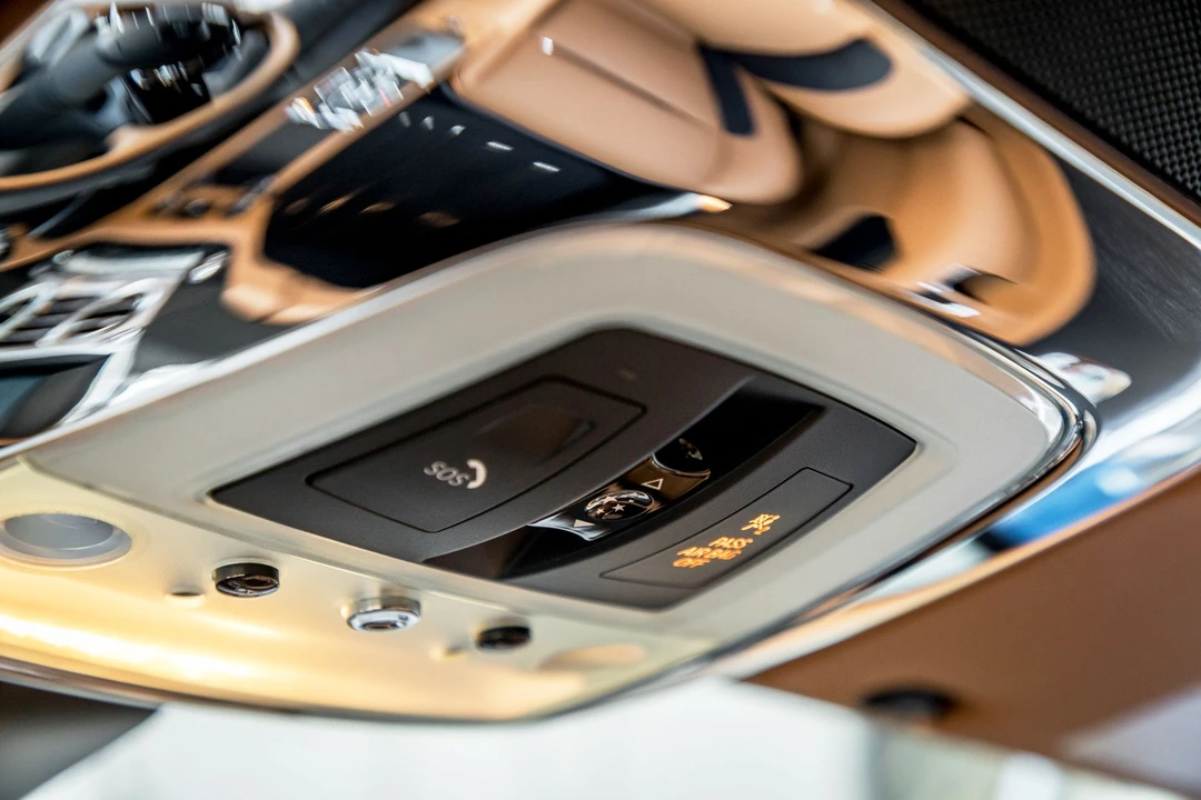 2019 Rolls-Royce Wraith 2nd Gen - Image 10 of 31