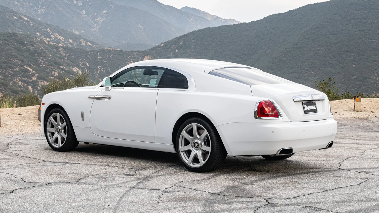 2019 Rolls-Royce Wraith 2nd Gen - Image 7 of 31