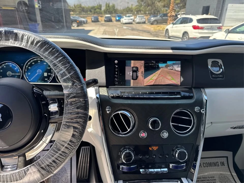 2019 Rolls-Royce Cullinan - Image 12 of 20