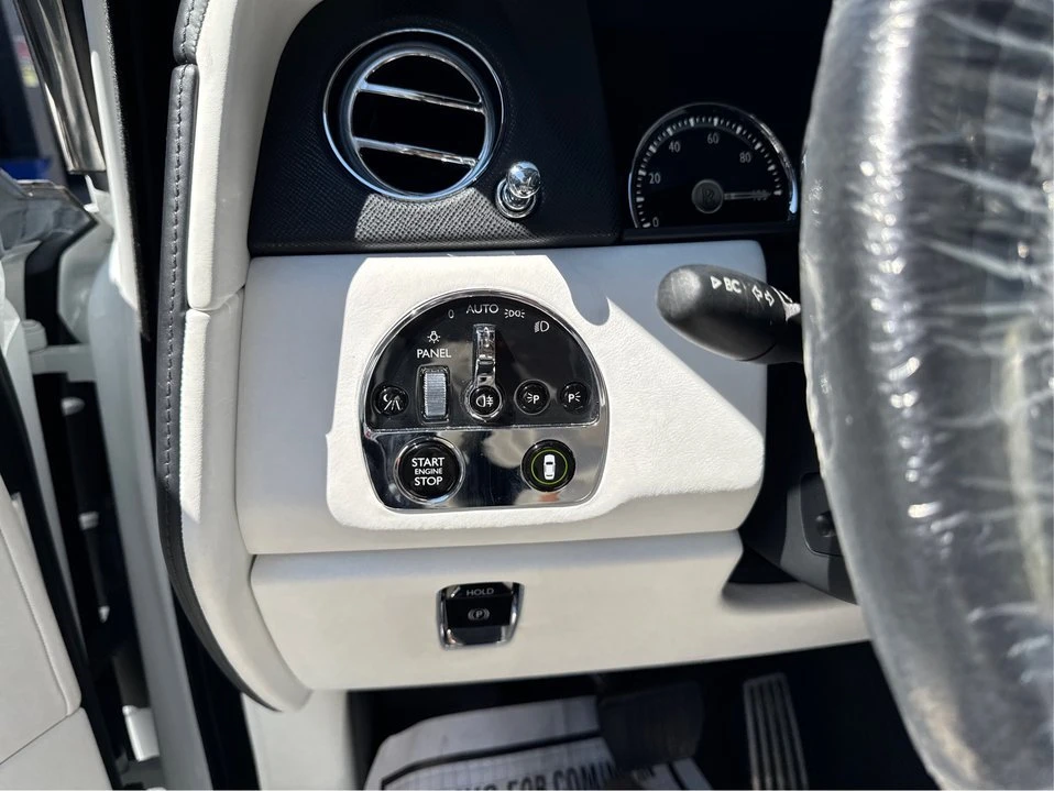 2019 Rolls-Royce Cullinan - Image 17 of 20