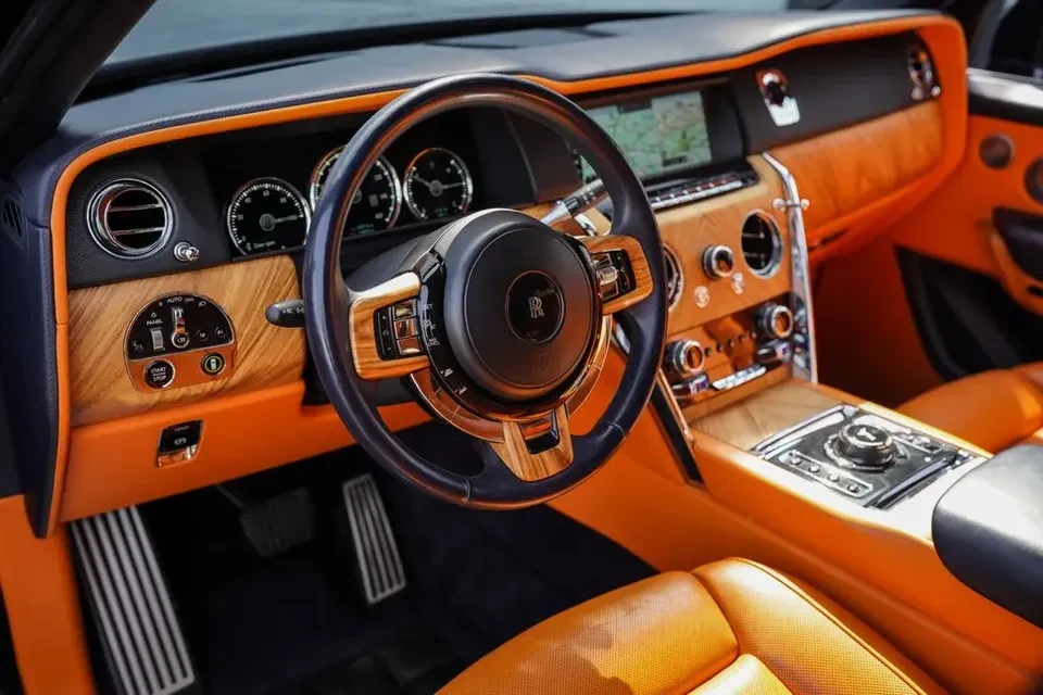 2019 Rolls-Royce Cullinan - Image 10 of 17