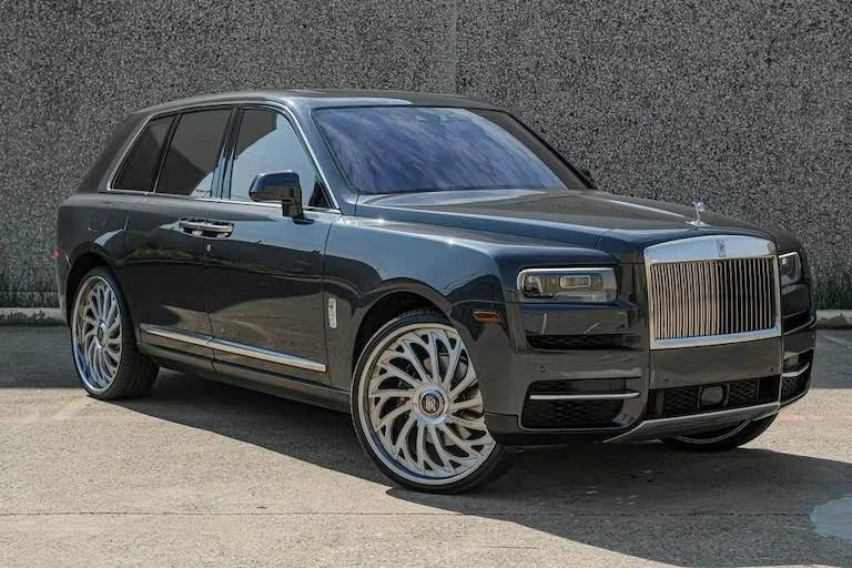 2019 Rolls-Royce Cullinan - Image 2 of 11
