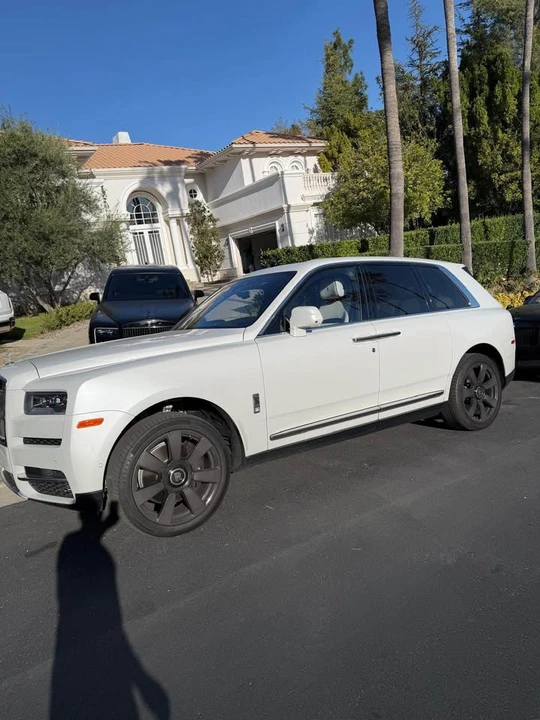 2019 Rolls-Royce Cullinan Black Badge - Image 2 of 9