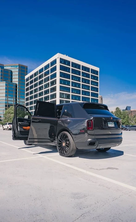 2019 Rolls-Royce Cullinan - Image 6 of 11