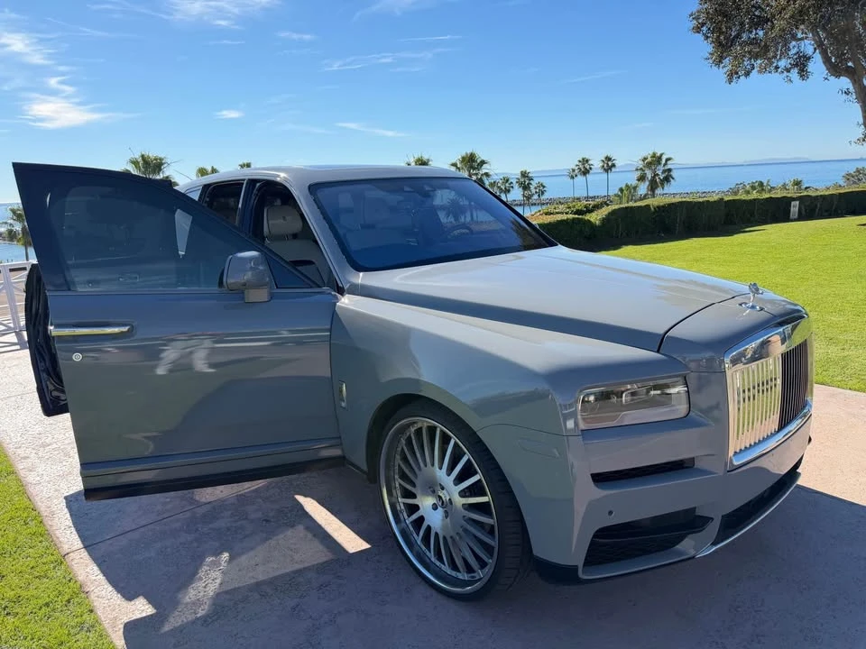 2019 Rolls-Royce Cullinan - Image 8 of 16