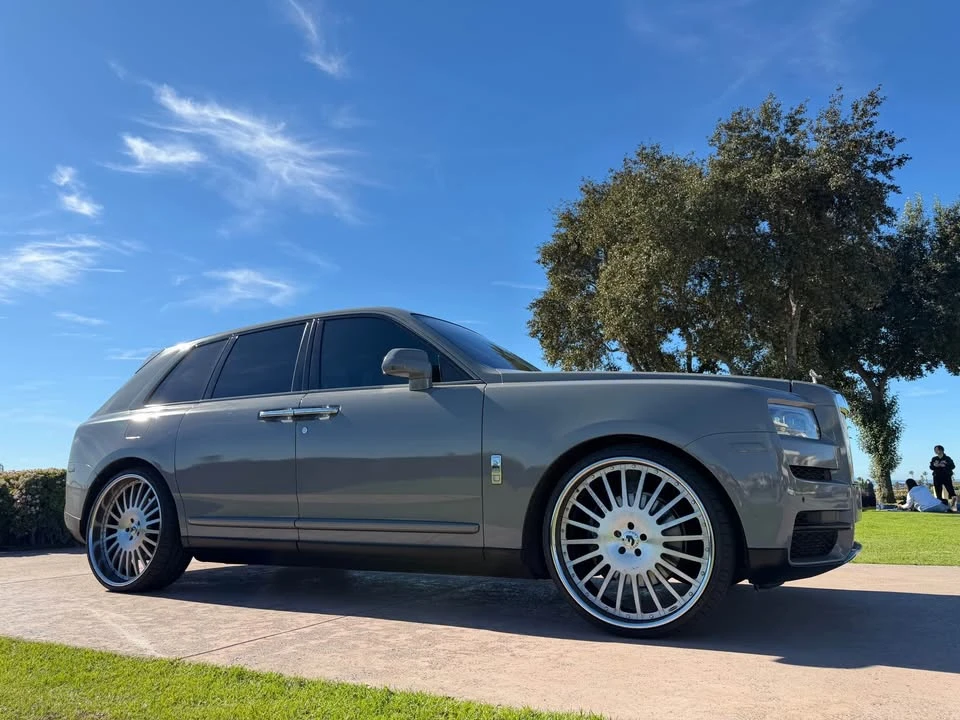 2019 Rolls-Royce Cullinan - Image 11 of 19