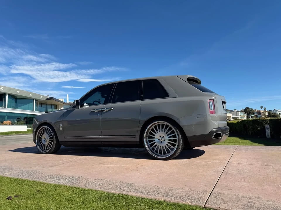 2019 Rolls-Royce Cullinan - Image 3 of 19