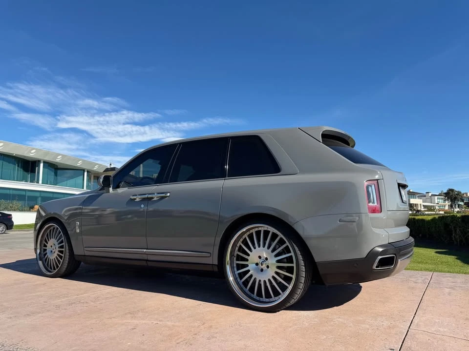 2019 Rolls-Royce Cullinan - Image 4 of 19