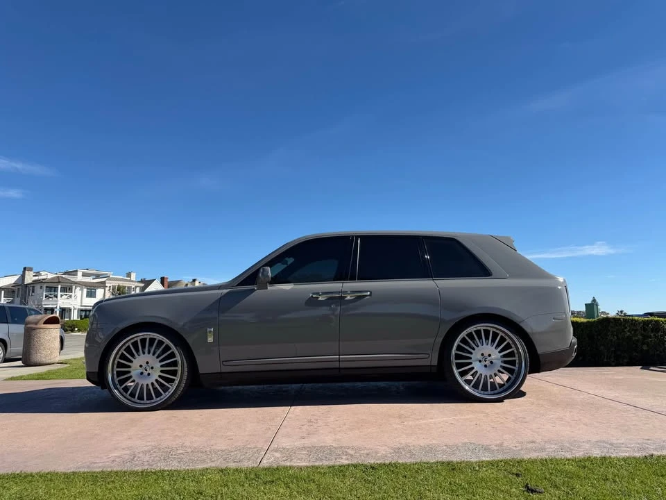 2019 Rolls-Royce Cullinan - Image 2 of 19