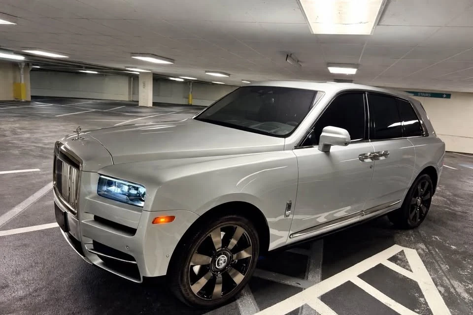 2019 Rolls-Royce Cullinan - Image 9 of 18