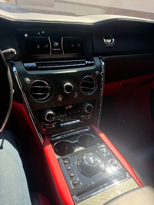 2019 Rolls-Royce Cullinan - Image 12 of 15