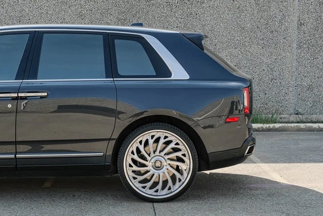 2019 Rolls-Royce Cullinan - Image 12 of 17