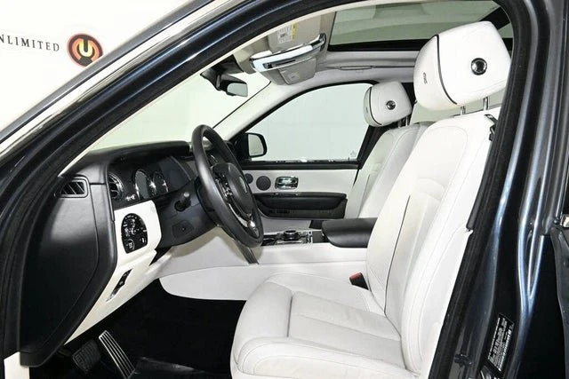 2019 Rolls-Royce Cullinan - Image 8 of 20