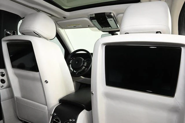 2019 Rolls-Royce Cullinan - Image 13 of 20