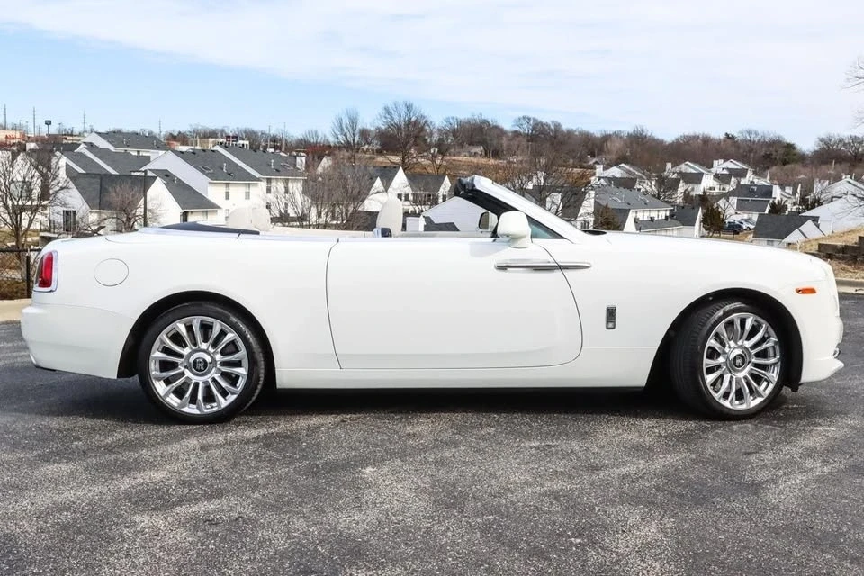 2019 Rolls-Royce Dawn - Image 14 of 19