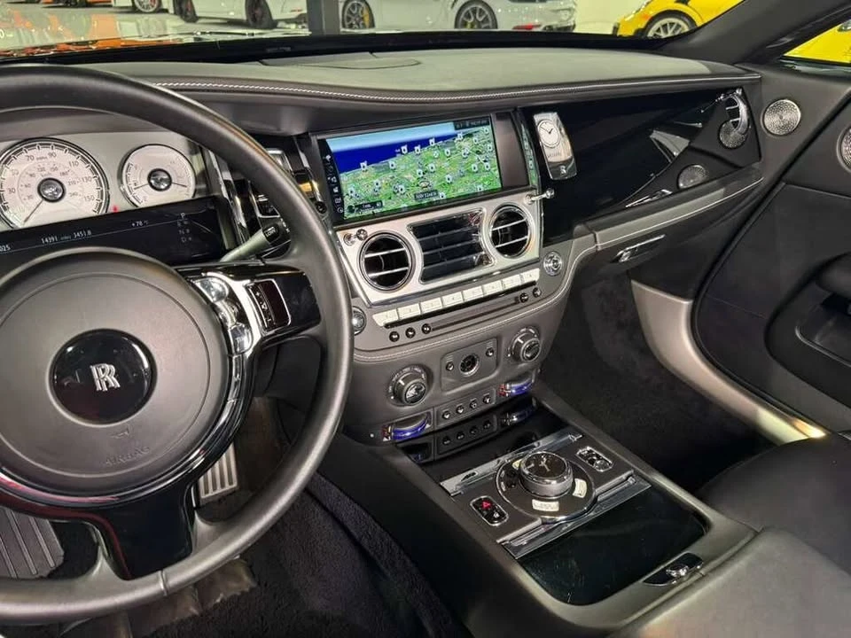 2019 Rolls-Royce Dawn - Image 7 of 15