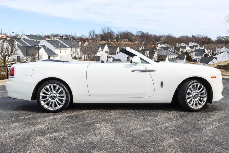 2019 Rolls-Royce Dawn - Image 15 of 20
