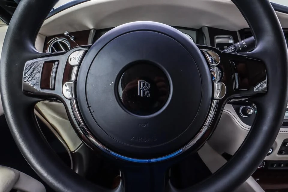 2019 Rolls-Royce Dawn - Image 13 of 20