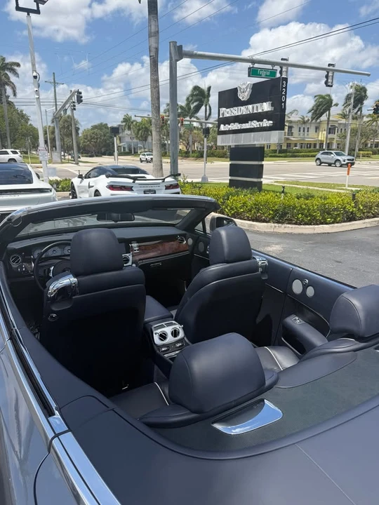 2019 Rolls-Royce Dawn - Image 16 of 17