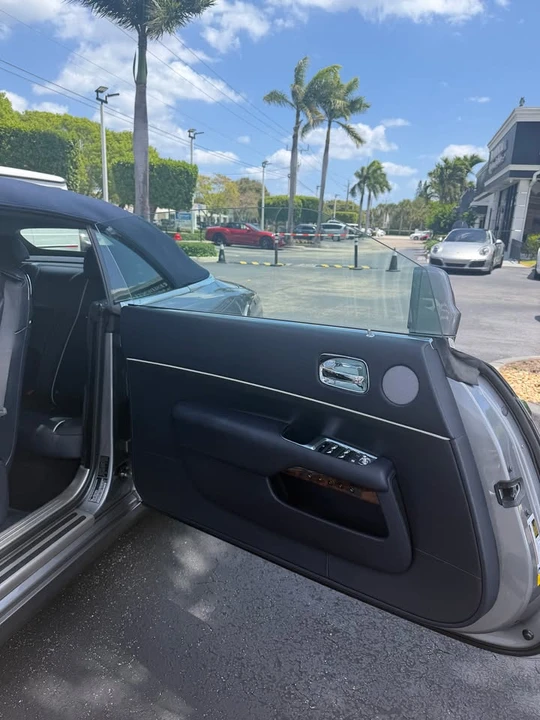 2019 Rolls-Royce Dawn - Image 5 of 17