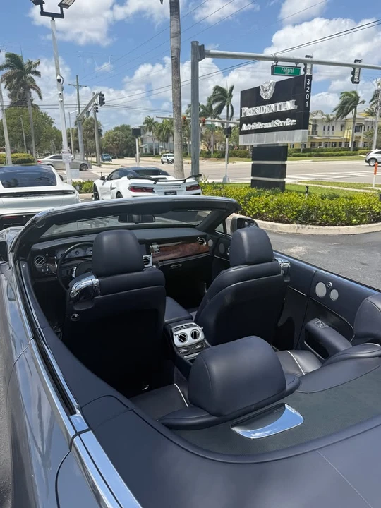 2019 Rolls-Royce Dawn - Image 17 of 17
