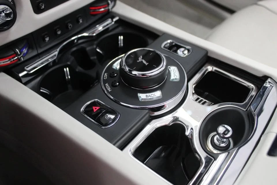 2019 Rolls-Royce Dawn - Image 19 of 20