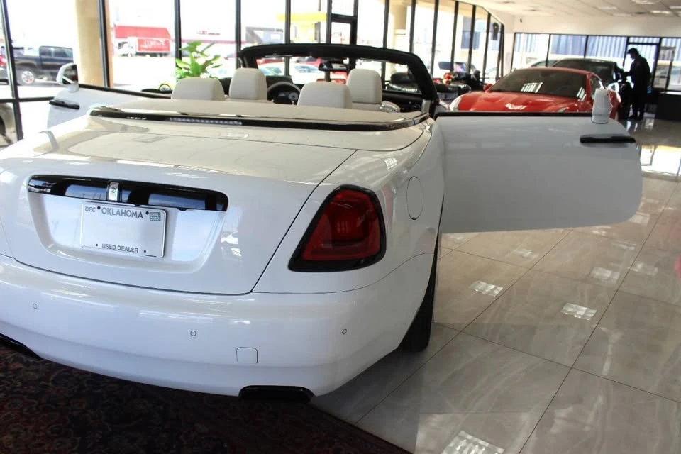 2019 Rolls-Royce Dawn - Image 8 of 20