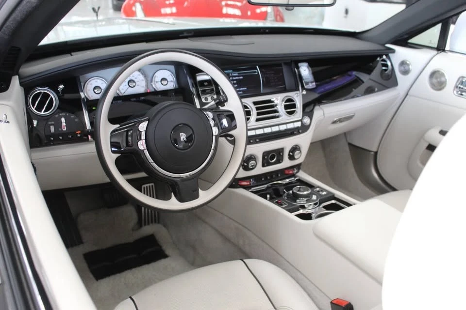 2019 Rolls-Royce Dawn - Image 13 of 20