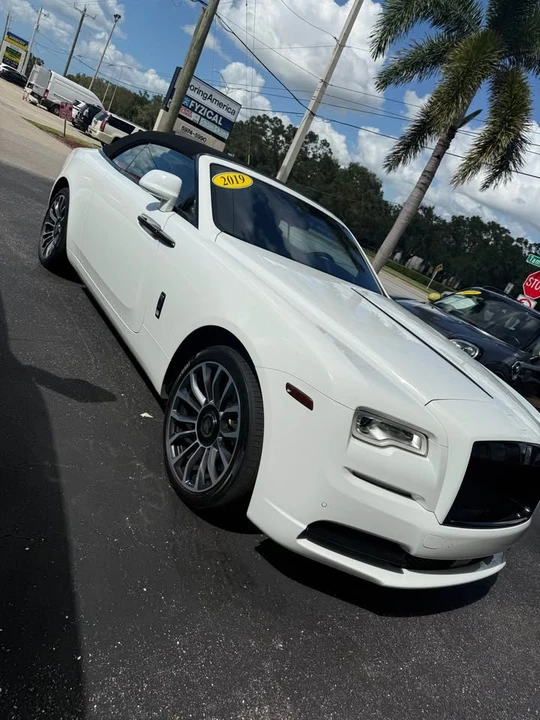 2019 Rolls-Royce Dawn - Image 2 of 10