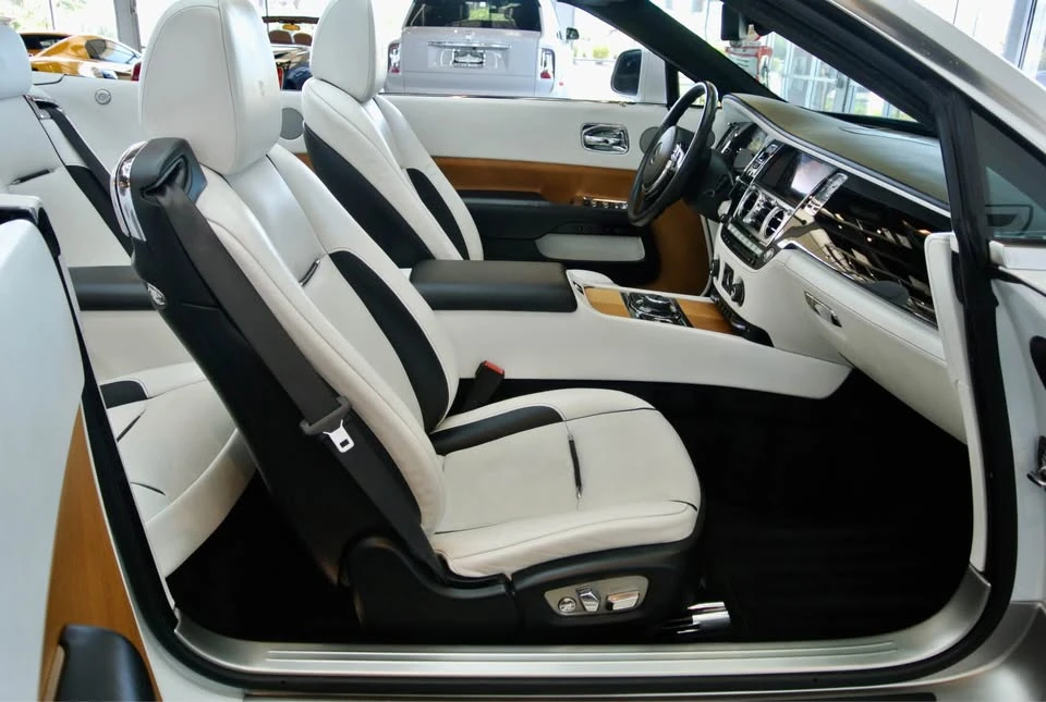 2019 Rolls-Royce Dawn - Image 11 of 20